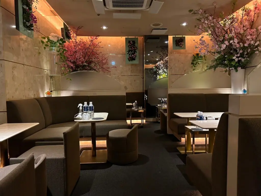 銀座 バカラ （BACOARAT）